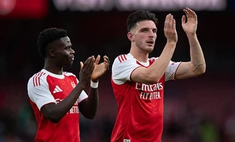 Arsenal rút loạt sao tuyển quốc gia là nỗi lo hay chiêu trò?