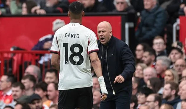 Arsenal thăng hoa và dư vị đắng chát của Liverpool Arsenal thăng hoa và dư vị đắng chát của Liverpool