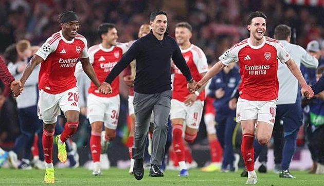 Arsenal thăng hoa và dư vị đắng chát của Liverpool Arsenal thăng hoa và dư vị đắng chát của Liverpool