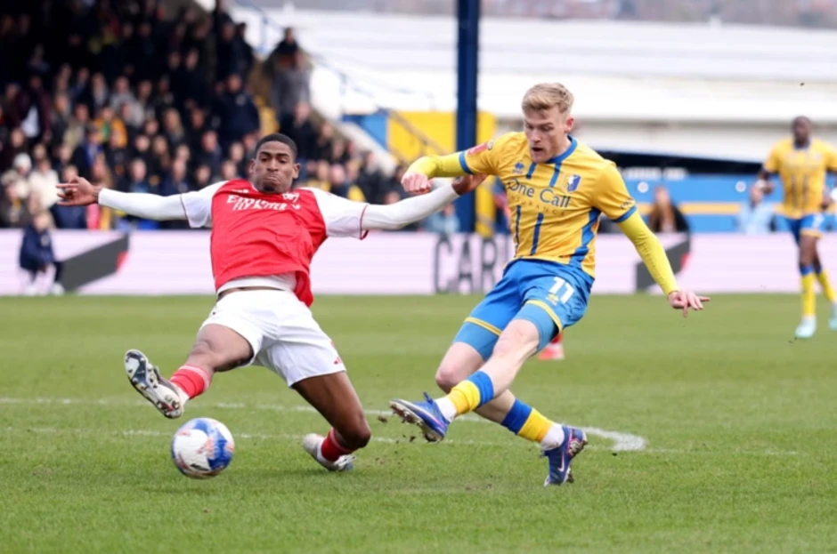 Arsenal thắng nhọc CLB hạng Ba ở Cup FA Arsenal thắng nhọc CLB hạng Ba ở Cup FA