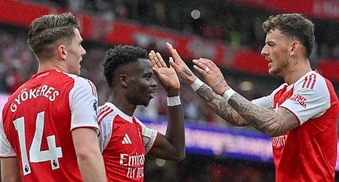 Arsenal tìm lại bản ngã giữa khúc cua định mệnh