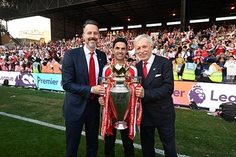 Arsenal ưu tiên gia hạn hợp đồng với Mikel Arteta