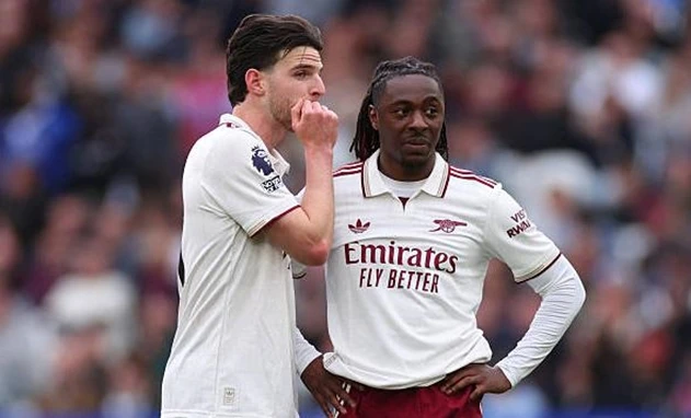 Arsenal và hành trình rũ bỏ định mệnh kẻ về nhì vĩ đại