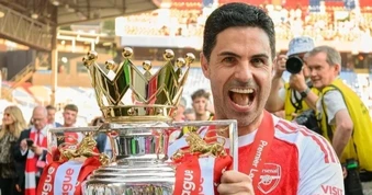 Arsenal vô địch Premier League, HLV Arteta vẫn trượt danh hiệu cao quý