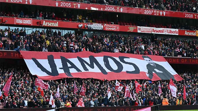 Arteta triệu tập 'cầu thủ thứ 12' giúp Arsenal vô địch Ngoại hạng Arteta triệu tập 'cầu thủ thứ 12' giúp Arsenal vô địch Ngoại hạng