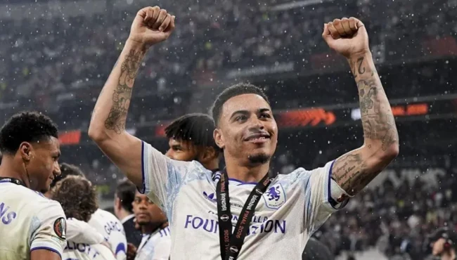 Aston Villa và tham vọng lật đổ trật tự Ngoại hạng Anh Aston Villa và tham vọng lật đổ trật tự Ngoại hạng Anh