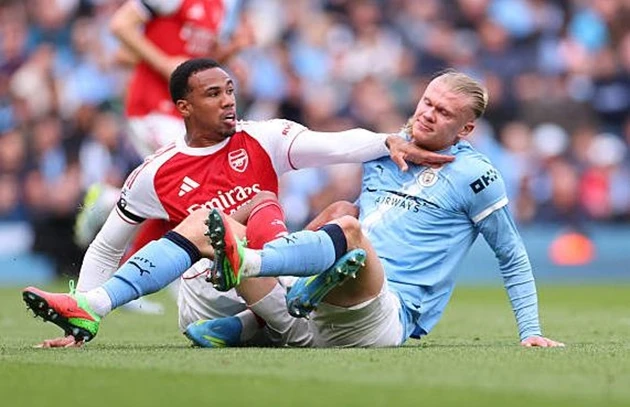 Bài học về sự tỉnh táo cho Arsenal sau màn kịch chiến Bài học về sự tỉnh táo cho Arsenal sau màn kịch chiến