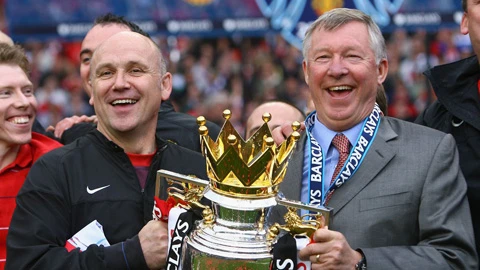 Băng nhóm của Sir Alex Ferguson tại MU giờ ra sao? Băng nhóm của Sir Alex Ferguson tại MU giờ ra sao?