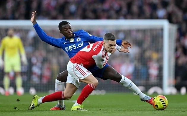 Bóng ma derby London đe dọa giấc mơ vô địch của Arsenal Bóng ma derby London đe dọa giấc mơ vô địch của Arsenal