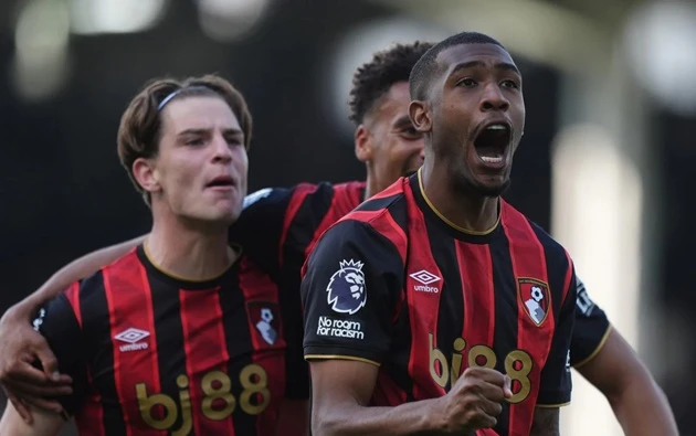 Bournemouth và tham vọng vươn tầm bằng bộ ba nguyên tử