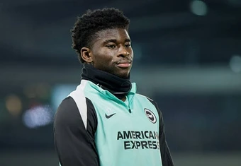 Brighton nói rõ vụ Baleba dự bị trước Man Utd