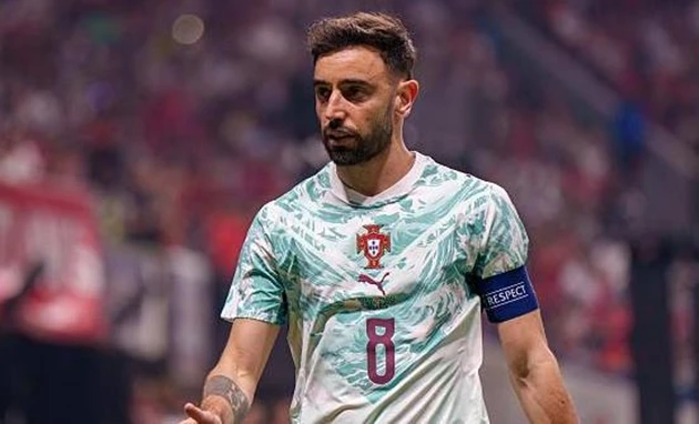 Bruno Fernandes chốt điều kiện để tiếp tục gắn bó với MU Bruno Fernandes chốt điều kiện để tiếp tục gắn bó với MU