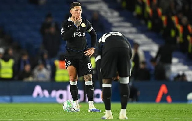 Các cầu thủ Chelsea đã thực sự quay lưng với Liam Rosenior Các cầu thủ Chelsea đã thực sự quay lưng với Liam Rosenior