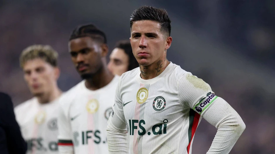 Cái mồm Marc Cucurella và Enzo Fernandez lại phun tai nhả họa Cái mồm Marc Cucurella và Enzo Fernandez lại phun tai nhả họa