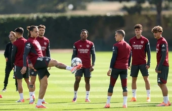 Calafiori kịp trở lại trước trận Burnley