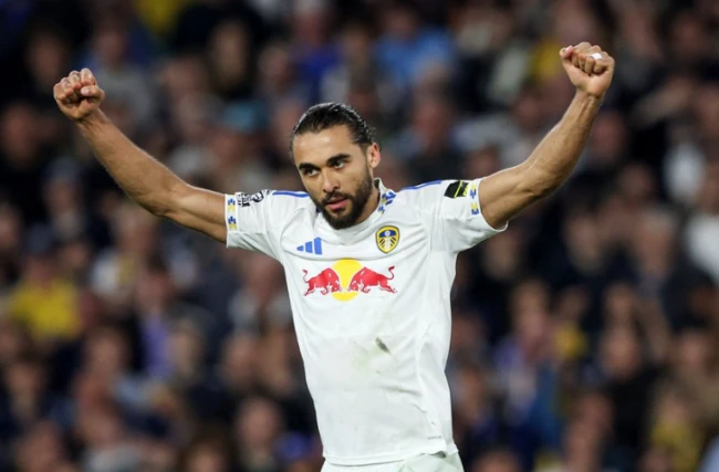 Calvert-Lewin tỏa sáng, Leeds United tiến sát vé trụ hạng Ngoại hạng Anh Calvert-Lewin tỏa sáng, Leeds United tiến sát vé trụ hạng Ngoại hạng Anh