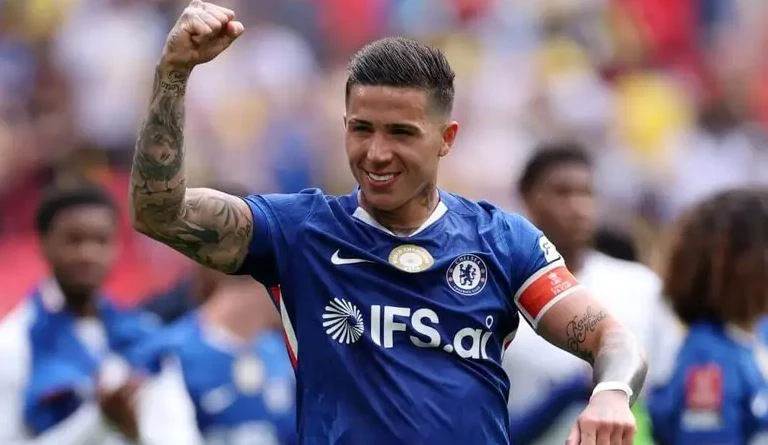 Canh bạc 120 triệu bảng của Chelsea với Enzo Fernandez Canh bạc 120 triệu bảng của Chelsea với Enzo Fernandez