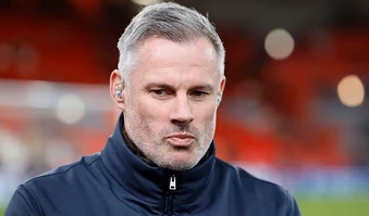 Carragher nêu rõ sai lầm của Zubimendi khiến Arsenal trả giá