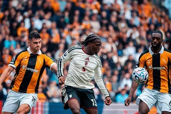 Carrick bảo vệ Dorgu sau trận thua Hull City
