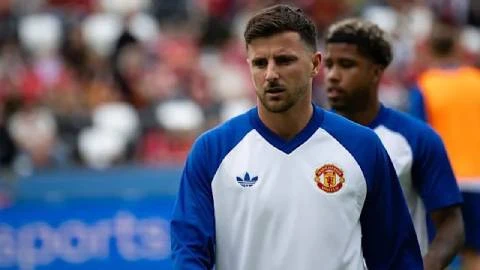 Carrick chốt phương án ít ai ngờ cho bộ ba tiền vệ MU Carrick chốt phương án ít ai ngờ cho bộ ba tiền vệ MU