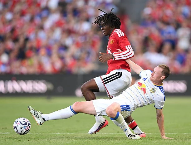 Carrick đã tìm ra đáp án cho câu hỏi về Patrick Dorgu Carrick đã tìm ra đáp án cho câu hỏi về Patrick Dorgu