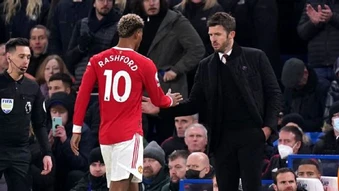 Carrick đau đầu giải bài toán Rashford tại Man Utd