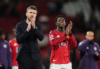 Carrick tin Mainoo sẽ tỏa sáng tại MU mùa tới