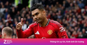 Casemiro tỏa sáng khiến MU khó xử