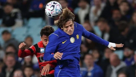 CĐV Chelsea 'hoảng hốt' vì màn trình diễn dở tệ của tân binh