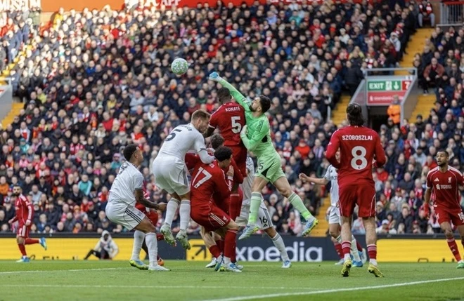 Chấm điểm Liverpool: Ngumoha chói sáng; Salah tìm lại tự tin