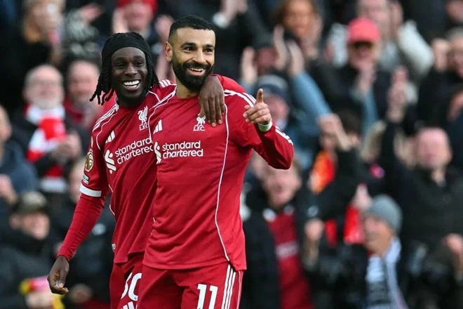 Chấm điểm Liverpool: Ngumoha chói sáng; Salah tìm lại tự tin