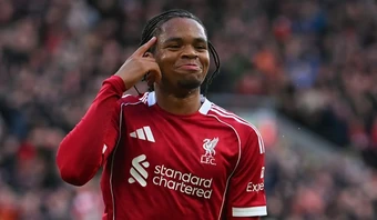Chấm điểm Liverpool: Ngumoha chói sáng; Salah tìm lại tự tin