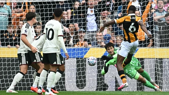 Chấm điểm Man United: 2 tân binh nhạt nhoà; Bruno Fernandes mệt mỏi