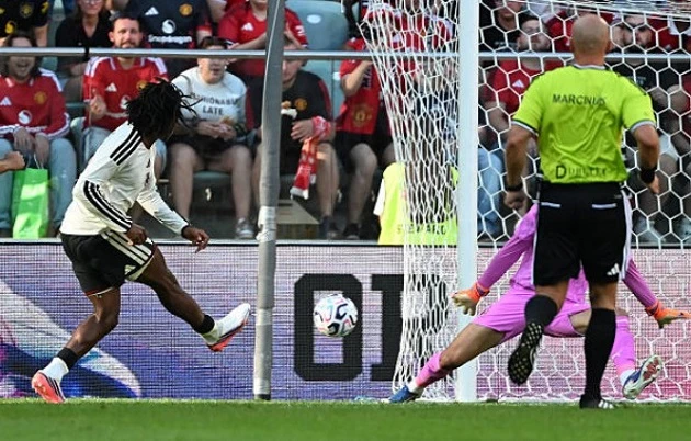 Chấm điểm Man United: Dorgu sáng nhất; Luke Shaw nhận điểm 4 Chấm điểm Man United: Dorgu sáng nhất; Luke Shaw nhận điểm 4