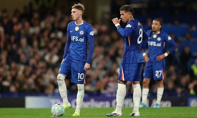 Chelsea chạm đáy sau 28 năm và nỗi lo của Cole Palmer