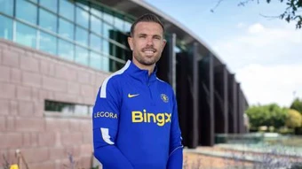 Chelsea mua Henderson không phải vì chuyên môn, mà vì một lý do đặc biệt