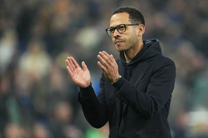 Chelsea ra quyết định về tương lai Rosenior