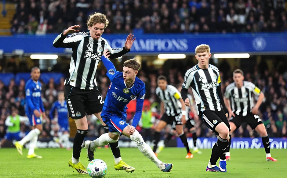 Chelsea thua Newcastle ngay tại Stamford Bridge, Man Utd vơi áp lực Chelsea thua Newcastle ngay tại Stamford Bridge, Man Utd vơi áp lực