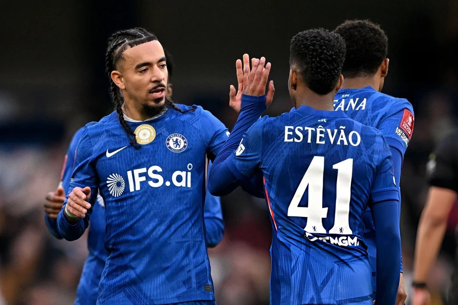 Chelsea vào bán kết, Arsenal ôm hận tại FA Cup Chelsea vào bán kết, Arsenal ôm hận tại FA Cup