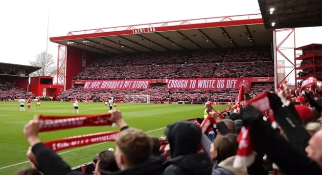 Cơn điên của Nottingham Forest trên hành trình săn vé C1 Cơn điên của Nottingham Forest trên hành trình săn vé C1