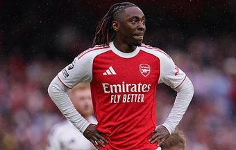 Crystal Palace nắm chìa khóa giúp Arsenal vô địch