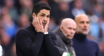 Cửa vô địch của Arsenal chưa khép lại sau thất bại tại Etihad