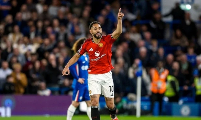 Cunha lập công, MU nới rộng cách biệt lên 10 điểm với Chelsea Cunha lập công, MU nới rộng cách biệt lên 10 điểm với Chelsea