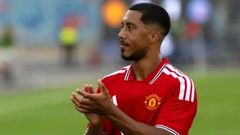 Cựu sao MU chấm thương vụ Tielemans 9,5 điểm, cao hơn Guimaraes