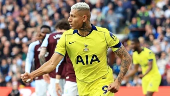 Đánh bại Aston Villa, Tottenham Hotspur thoát nhóm cầm đèn đỏ