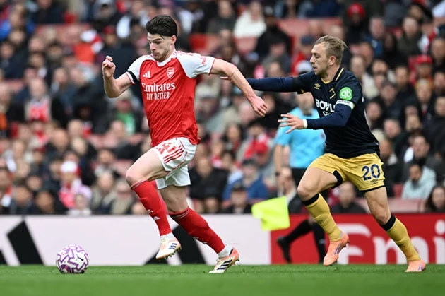Declan Rice giằng xé giữa vinh quang Arsenal và vực sâu West Ham