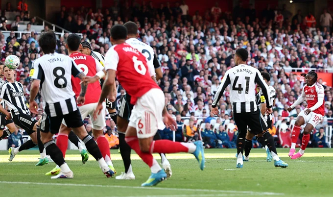 Điểm yếu trong kế hoạch vô địch của Arsenal Điểm yếu trong kế hoạch vô địch của Arsenal