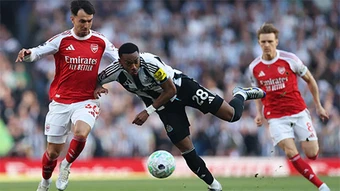 Điểm yếu trong kế hoạch vô địch của Arsenal