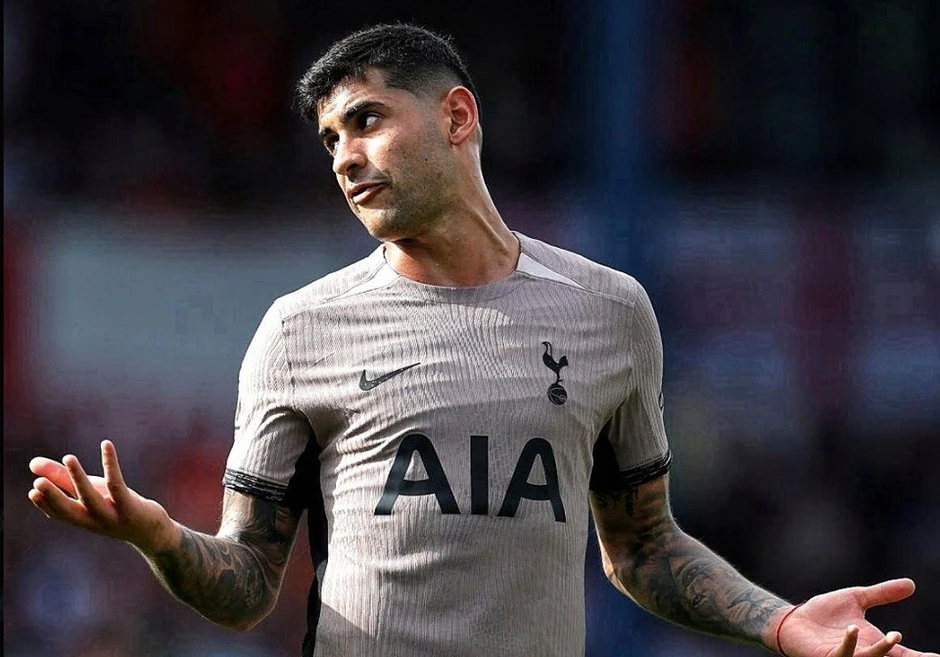 Đội trưởng Tottenham gây tranh cãi dữ dội