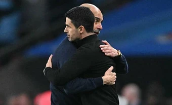 Đòn tâm lý của Pep Guardiola đang làm khó Arsenal
